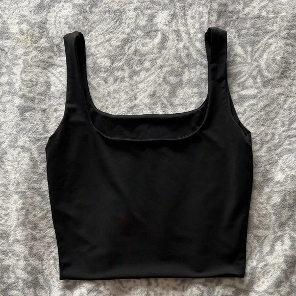 Amazon Black Square Neck Crop Top - Picture 2 of 3